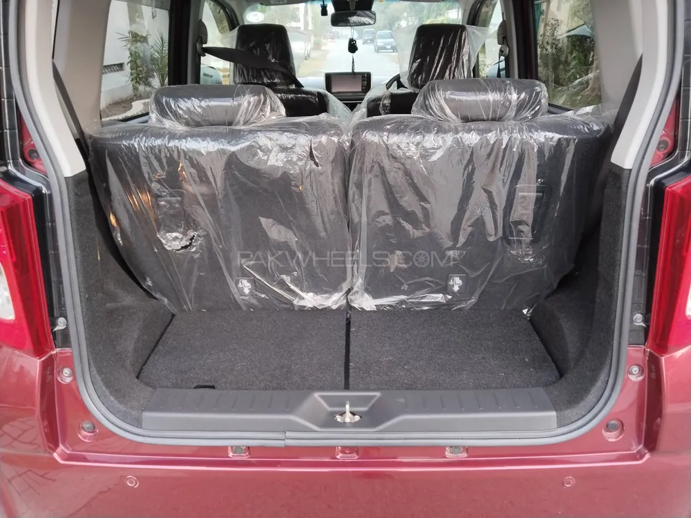 Daihatsu Move 2020 for Sale in Lahore Daihatsu Move 2020 for Sale in Lahore Image-9