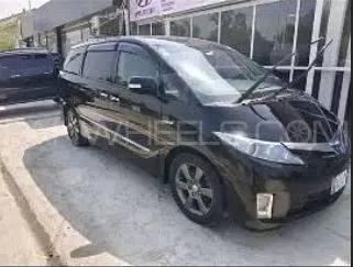 Toyota Estima 2010 for Sale in Islamabad Image-1