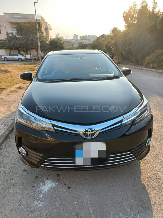 Toyota Corolla 2020 for Sale in Islamabad Image-1