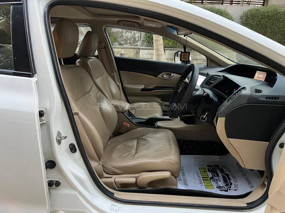 Honda Civic 2014 for Sale in Karachi Honda Civic 2014 for Sale in Karachi Image-12
