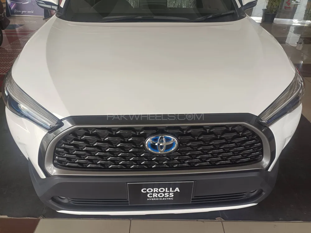 Toyota Corolla Cross 2025 for Sale in Islamabad Image-1