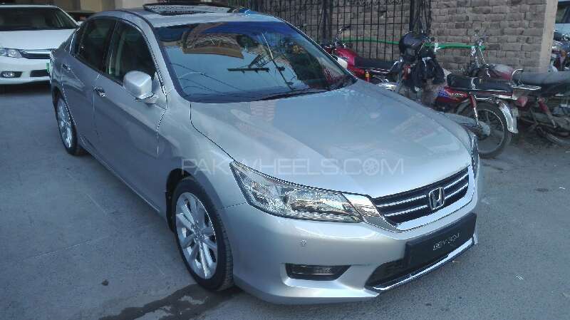 Honda Accord 2014 for Sale in Islamabad Image-1