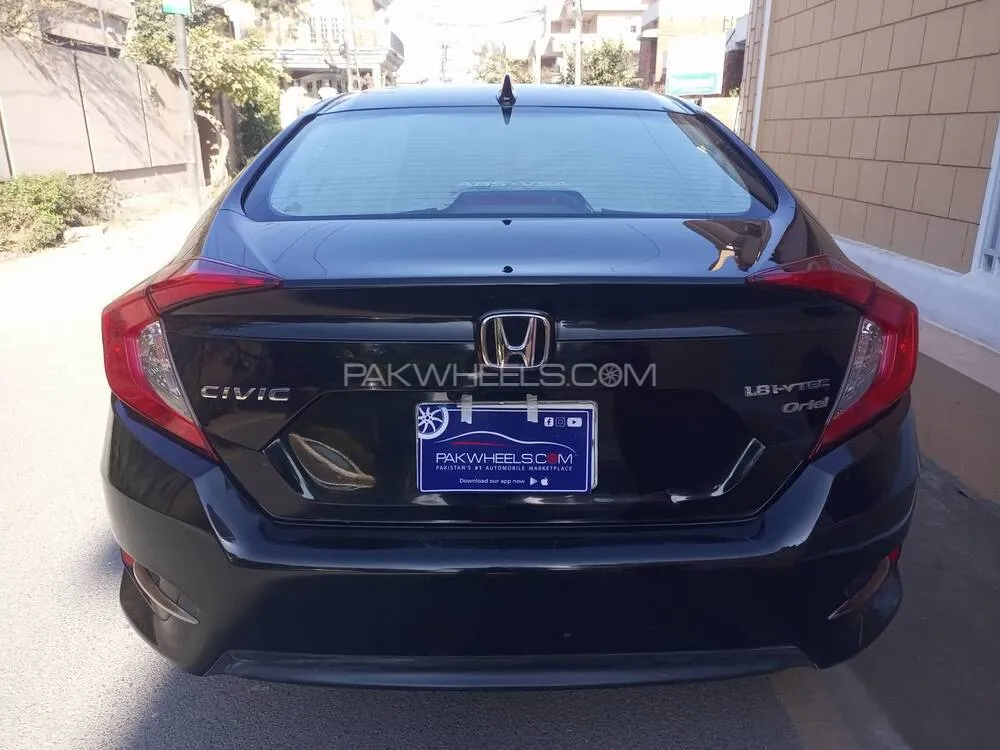 Honda Civic 2021 for Sale in Faisalabad Honda Civic 2021 for Sale in Faisalabad Image-6