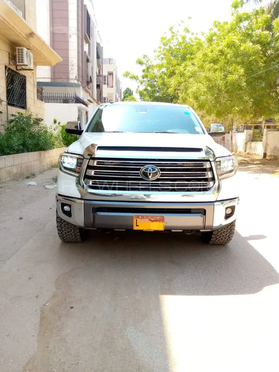 Toyota Tundra 2018 for Sale in Karachi Image-1