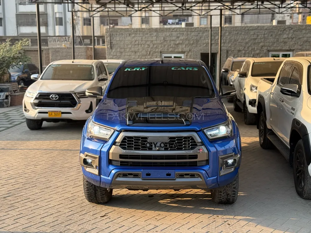 Toyota Hilux 2015 for Sale in Karachi Image-1