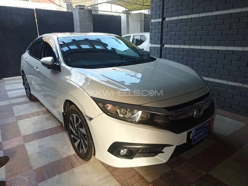 Honda Civic 2017 for Sale in Lahore Honda Civic 2017 for Sale in Lahore Image-2