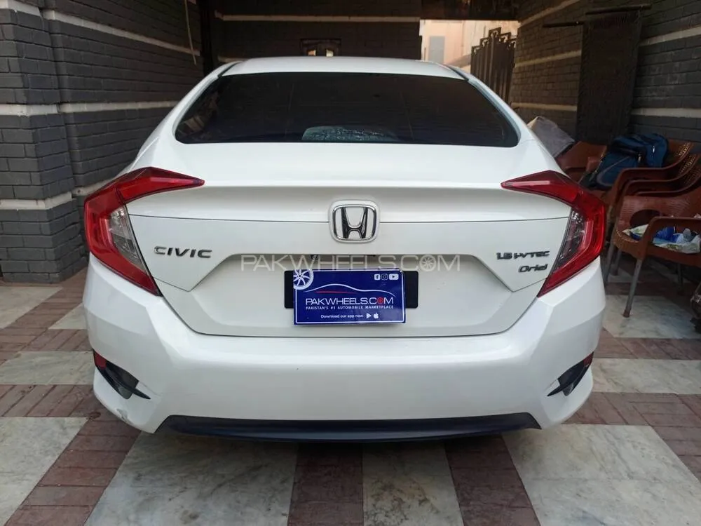 Honda Civic 2017 for Sale in Lahore Honda Civic 2017 for Sale in Lahore Image-6