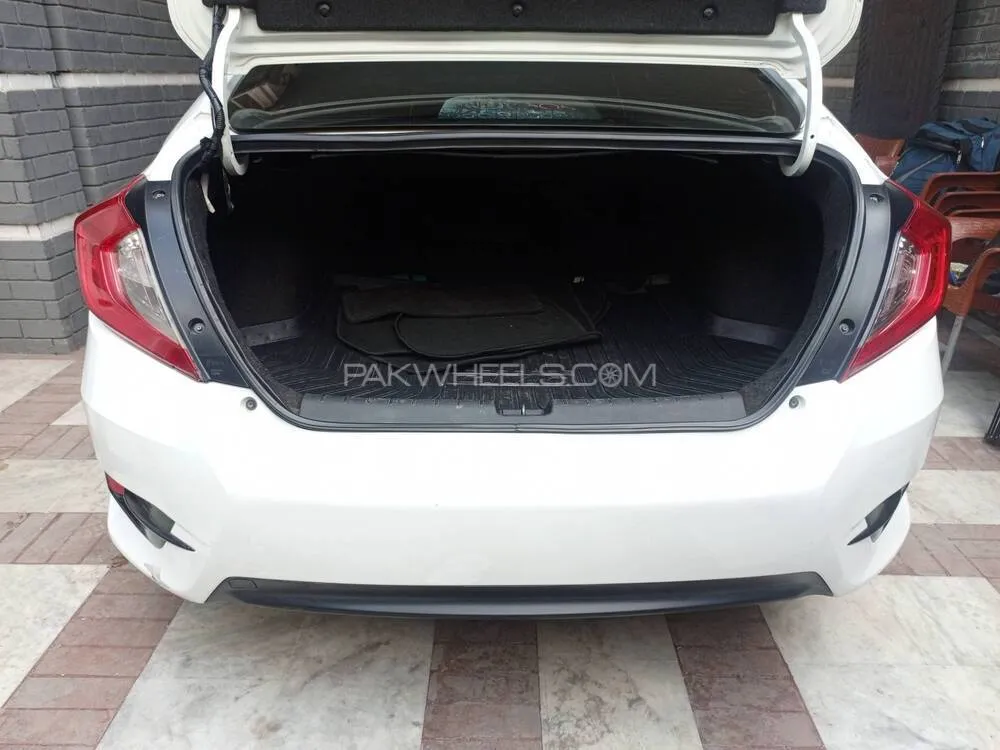 Honda Civic 2017 for Sale in Lahore Honda Civic 2017 for Sale in Lahore Image-7