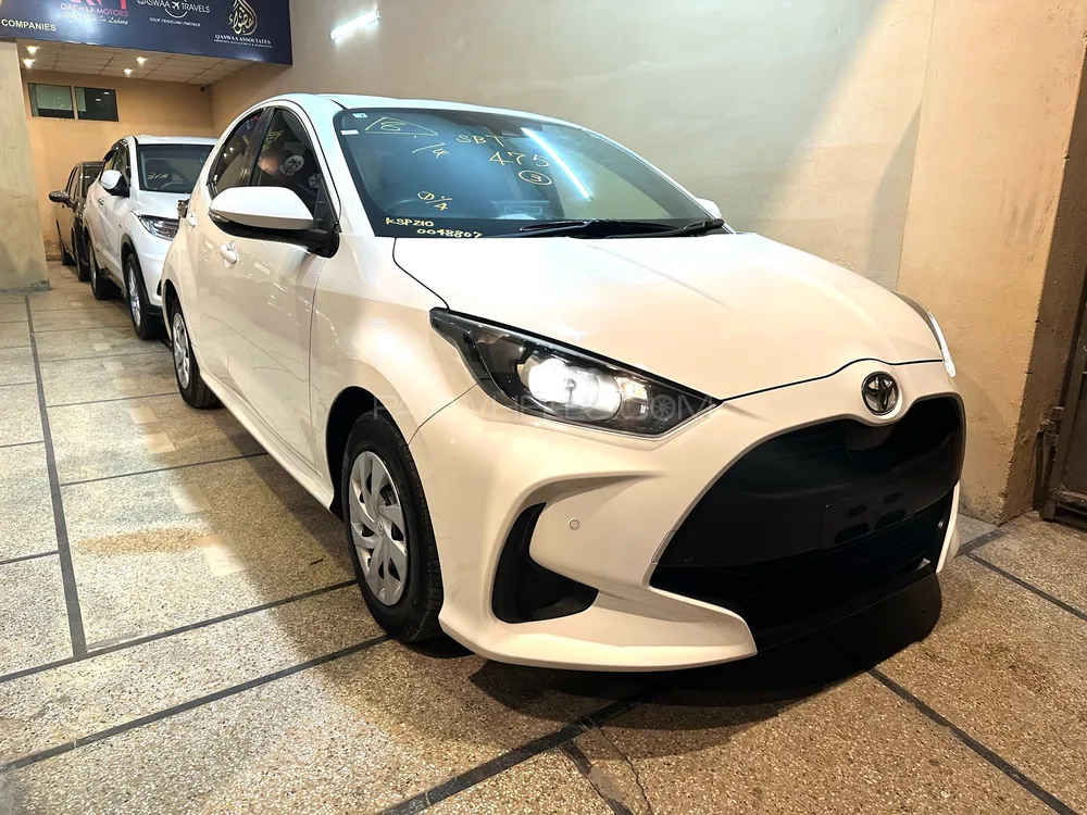 Toyota Yaris Hatchback 2021 for Sale in Lahore Image-1