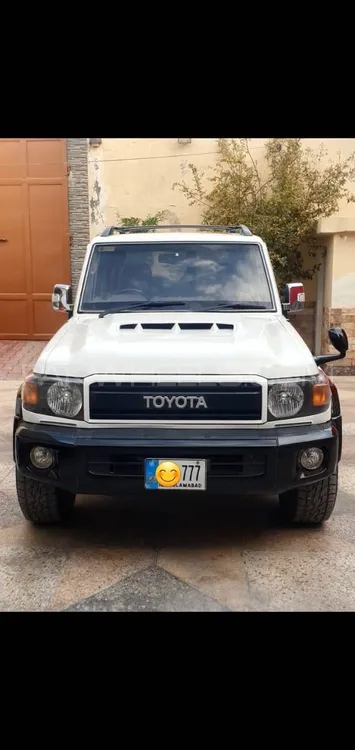 Toyota Prado 1995 for Sale in Islamabad Image-1