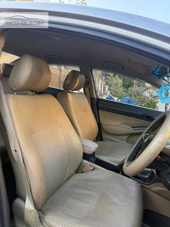 ہونڈا سوک 2010 for Sale in اسلام آباد ہونڈا سوک 2010 for Sale in اسلام آباد Image-15