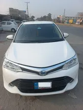 Toyota Corolla Fielder Hybrid G 2016 for Sale