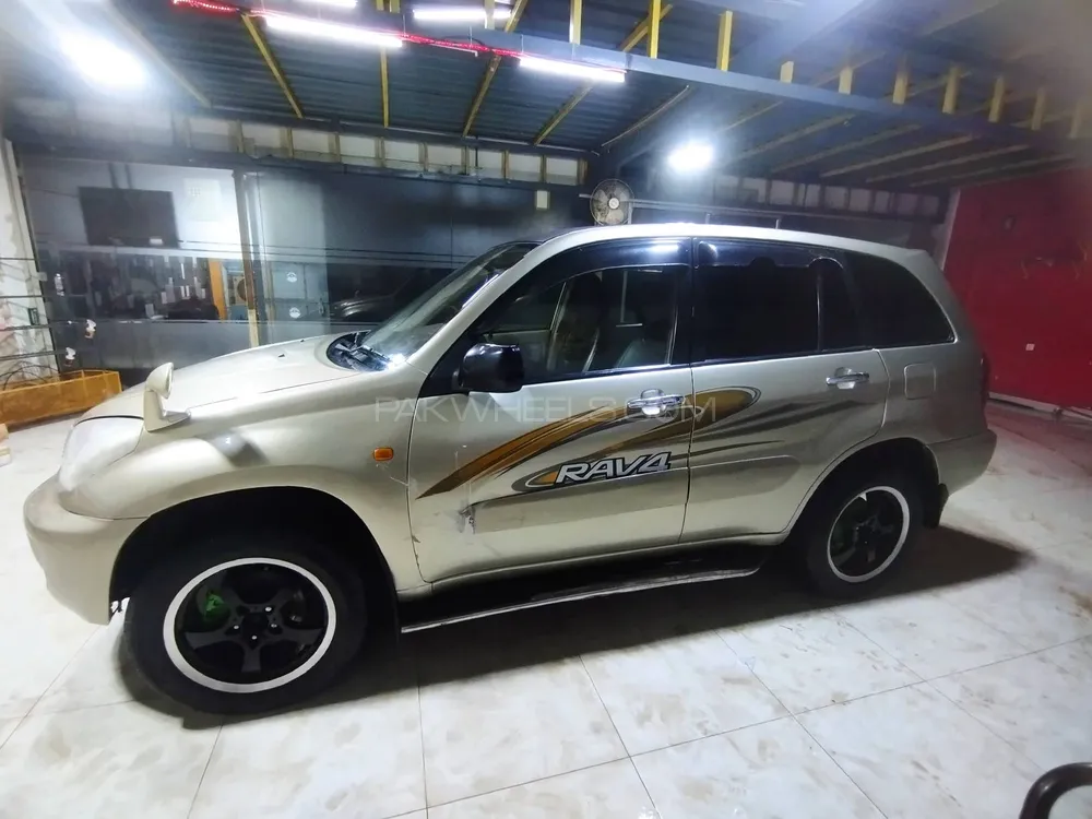 ٹویوٹا راو 4 2003 for Sale in لاہور ٹویوٹا راو 4 2003 for Sale in لاہور Image-10