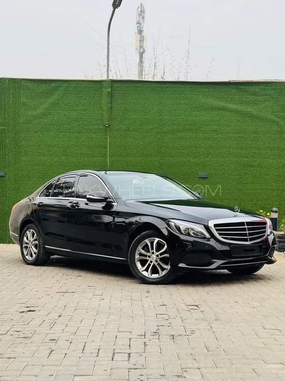 Mercedes Benz C Class 2015 for Sale in Lahore Image-1
