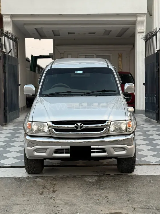 Toyota Hilux 2003 for Sale in Lahore Image-1