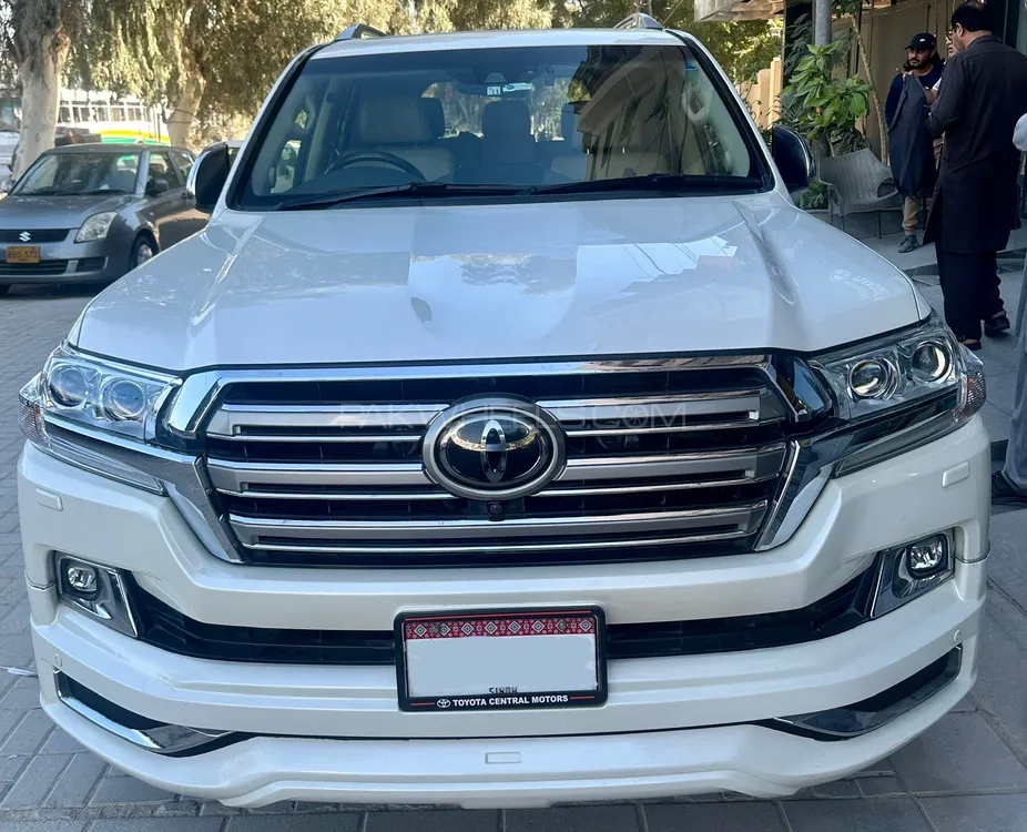 Toyota Land Cruiser 2018 for Sale in Karachi Image-1