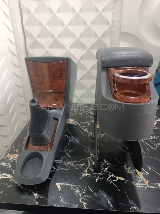 Mehran Console Image-1
