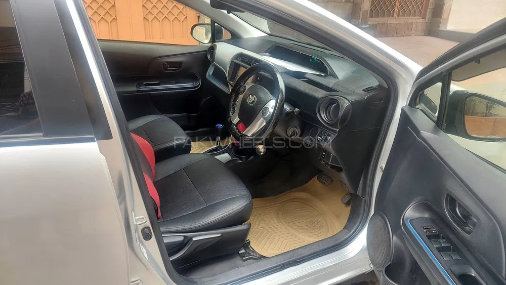 ٹویوٹا اکوا 2013 for Sale in گجرانوالہ Image-1
