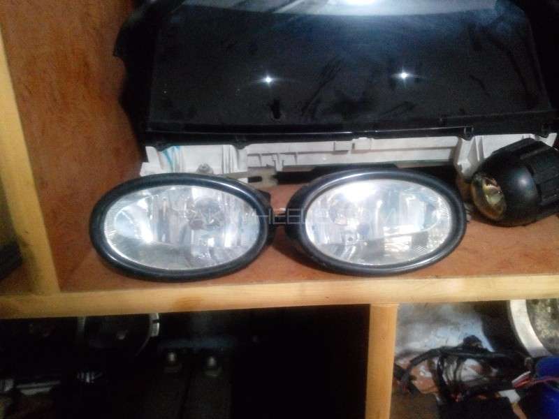 All Suvs Back and front lights available All Suvs Back and front lights available Image-5