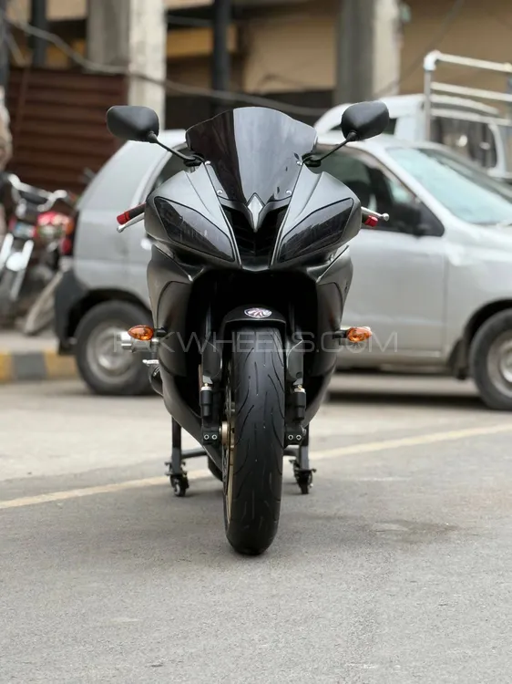 Yamaha YZF-R6 2013 for Sale Image-1
