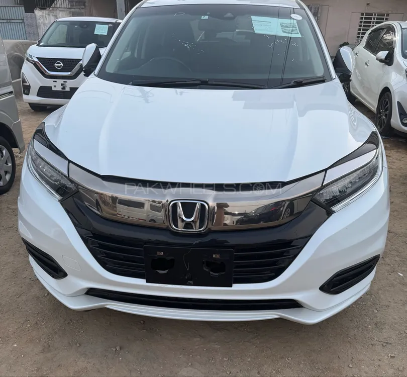 Honda Vezel 2018 for Sale in Karachi Image-1
