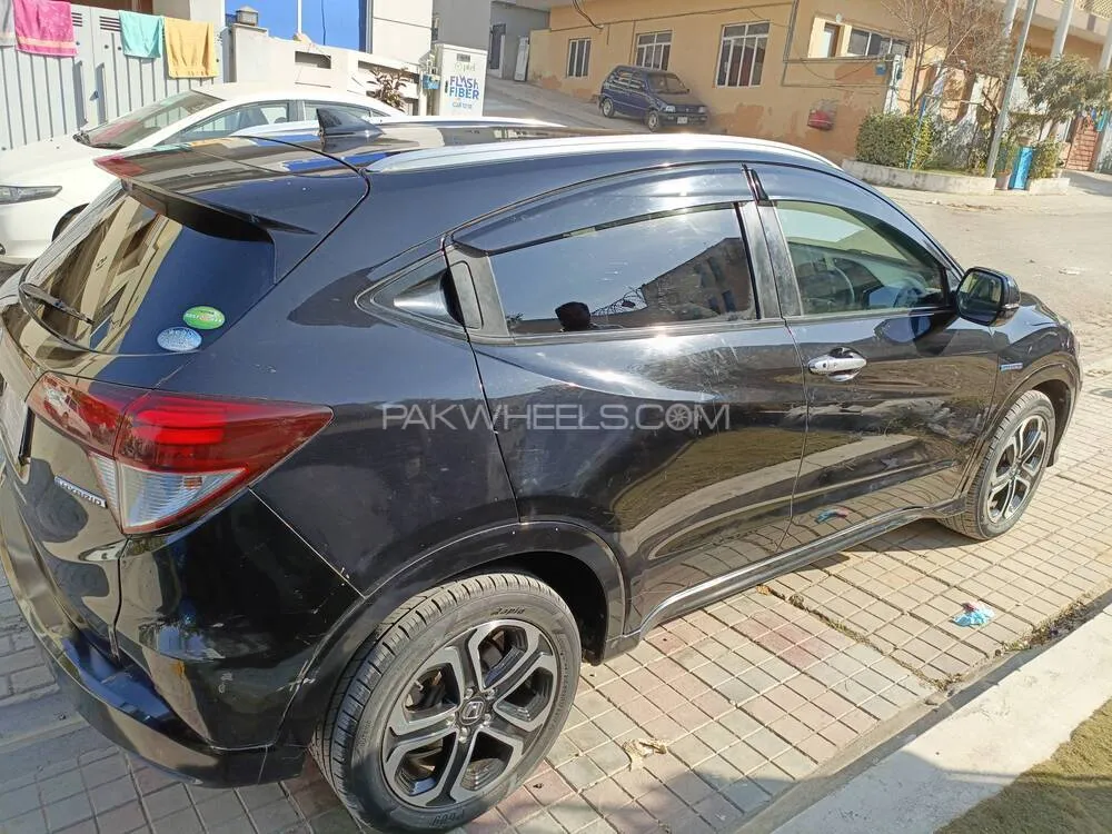 Honda Vezel 2014 for Sale in Islamabad Honda Vezel 2014 for Sale in Islamabad Image-4