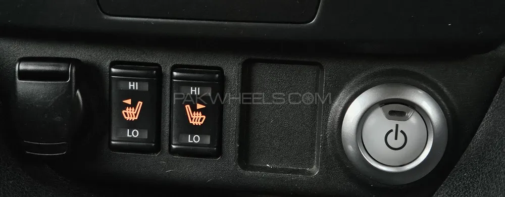 Nissan Leaf 2021 for Sale in Lahore Nissan Leaf 2021 for Sale in Lahore Image-20