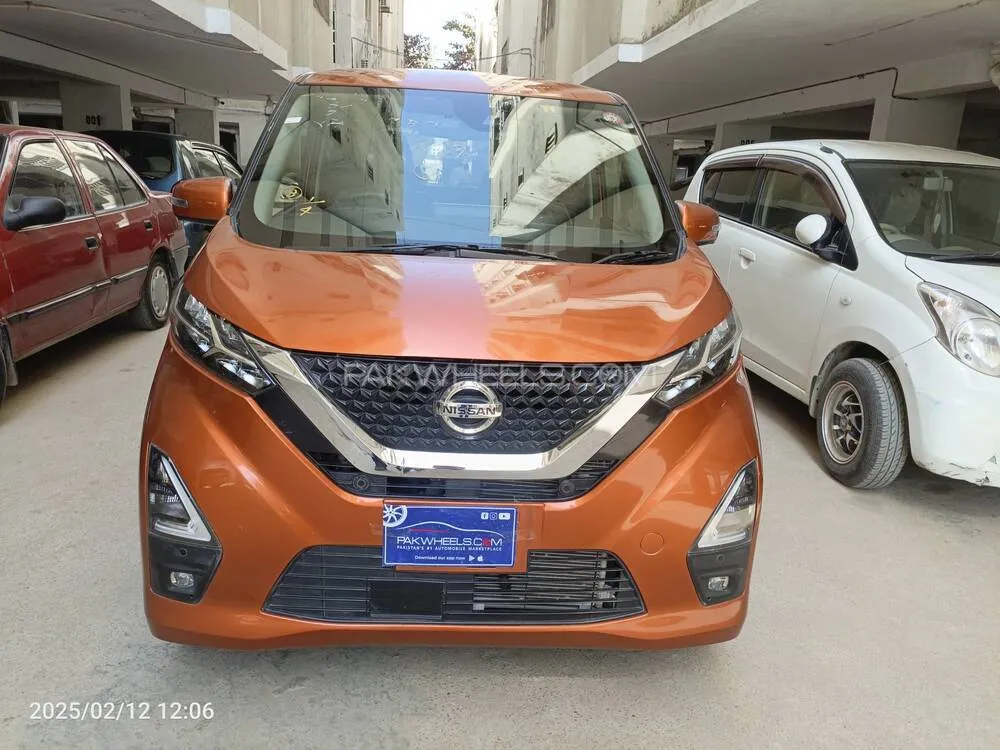 نسان ڈیز 2021 for Sale in کراچی Image-1