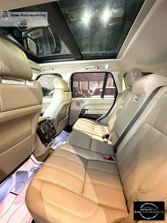 Range Rover Vogue 2013 for Sale in Karachi Range Rover Vogue 2013 for Sale in Karachi Image-6