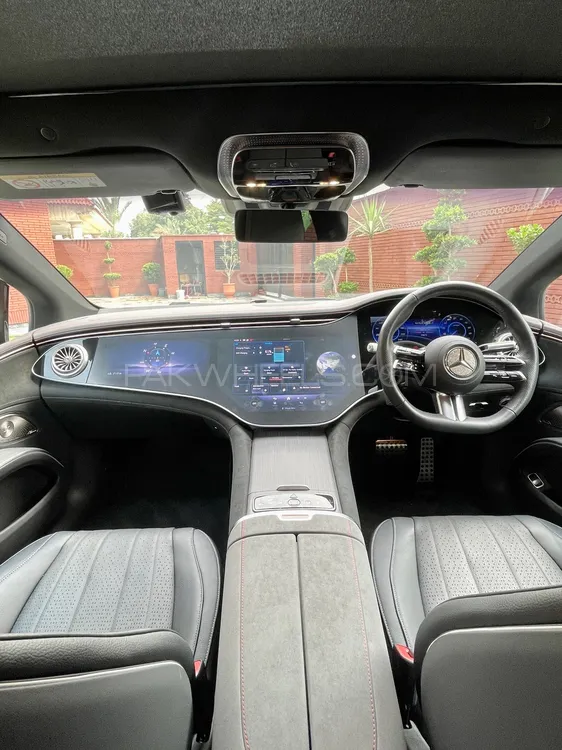Mercedes Benz EQS 2023 for Sale in Lahore Mercedes Benz EQS 2023 for Sale in Lahore Image-15