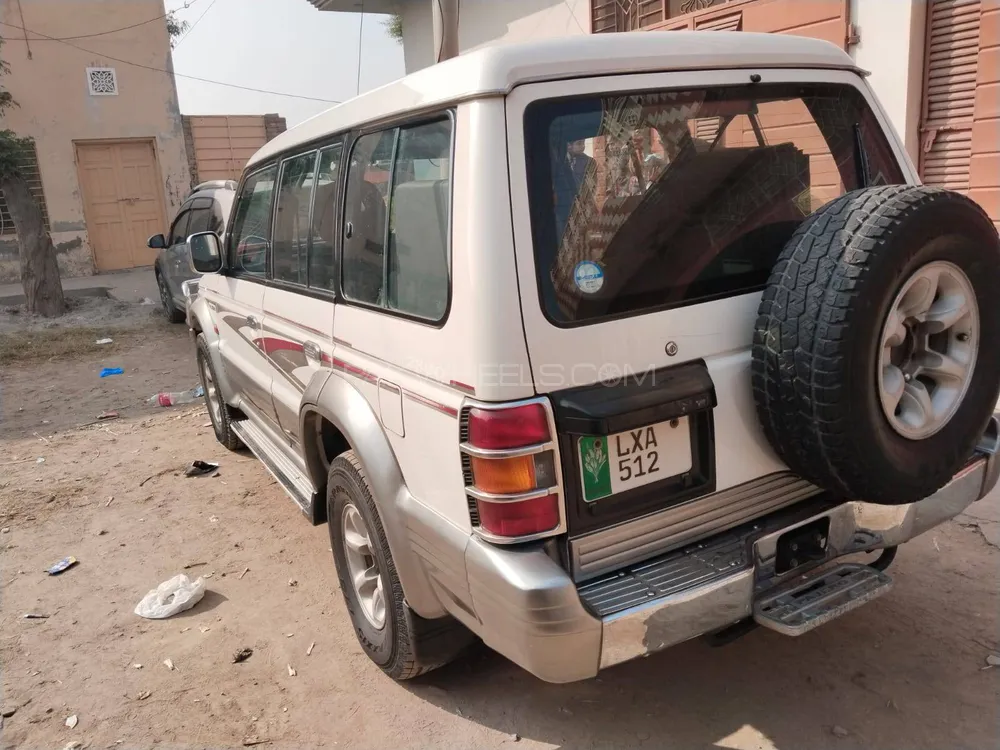Mitsubishi Pajero 1995 for Sale in Lahore Mitsubishi Pajero 1995 for Sale in Lahore Image-8