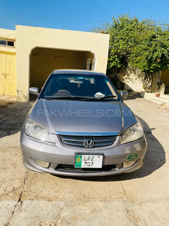 Honda Civic 2004 for Sale in Lahore Image-1