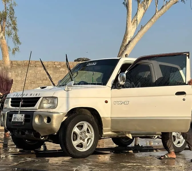 Mitsubishi Pajero 1998 for Sale in Charsadda Image-1