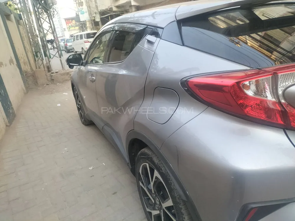 Toyota C-HR 2017 for Sale in Sukkur Image-1
