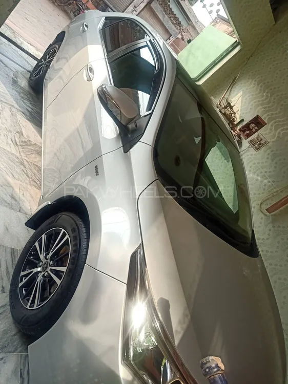 Toyota Corolla 2018 for Sale in Multan Image-1