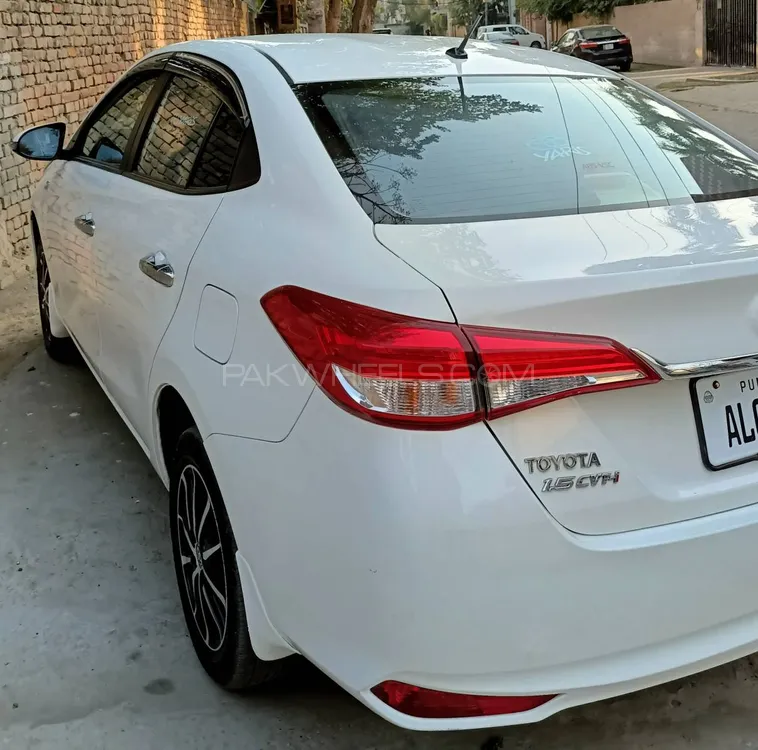 Toyota Yaris Sedan 2022 for Sale in Lahore Toyota Yaris Sedan 2022 for Sale in Lahore Image-2