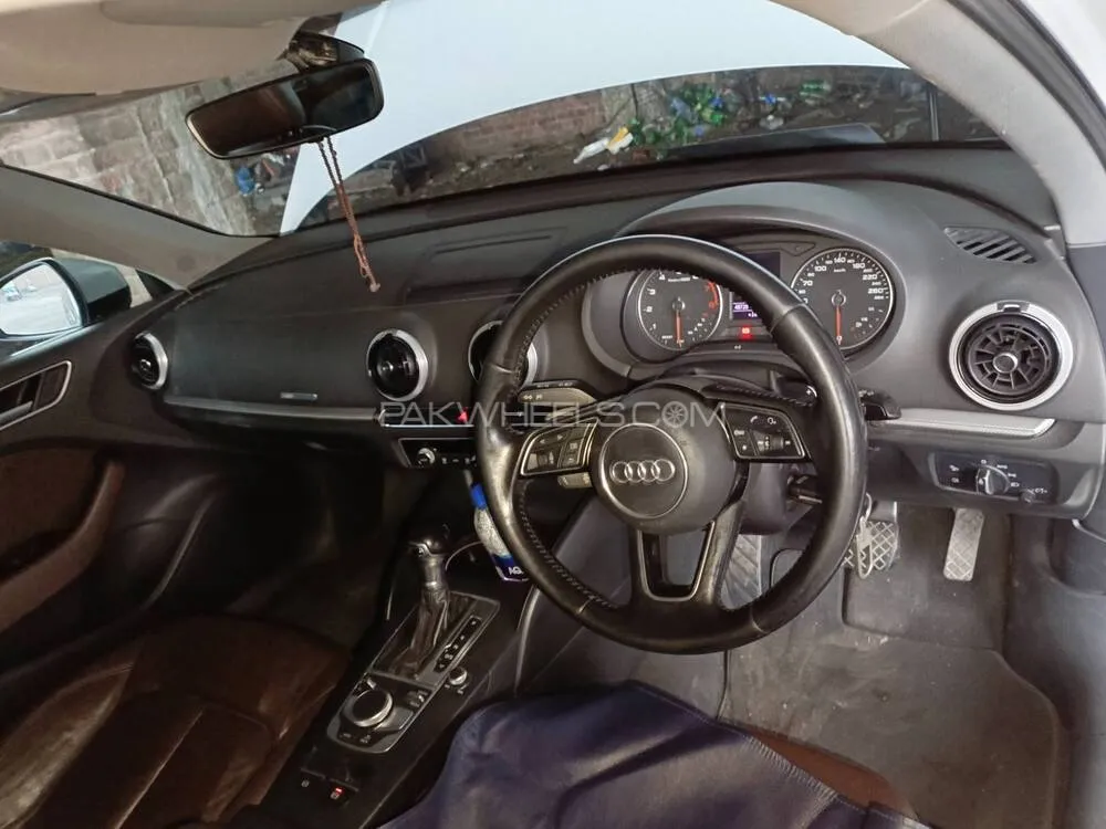 Audi A3 2016 for Sale in Gujranwala Audi A3 2016 for Sale in Gujranwala Image-16
