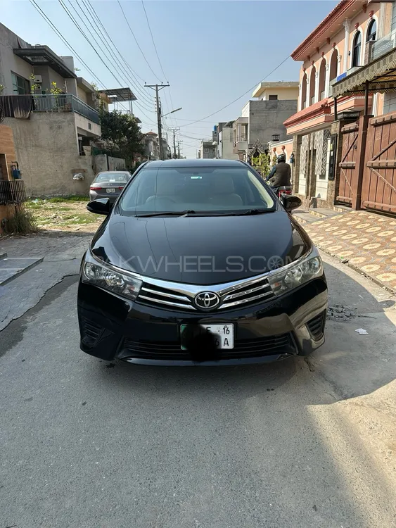 Toyota Corolla 2016 for Sale in Lahore Image-1