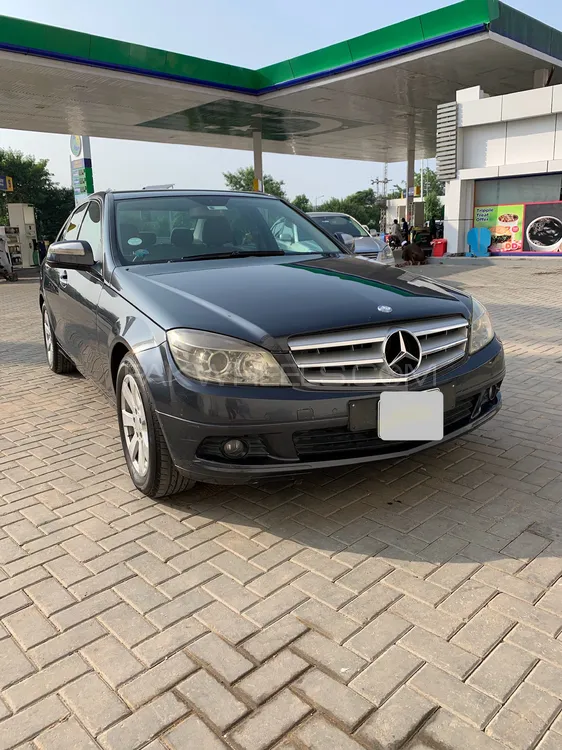 Mercedes Benz C Class 2008 for Sale in Karachi Image-1
