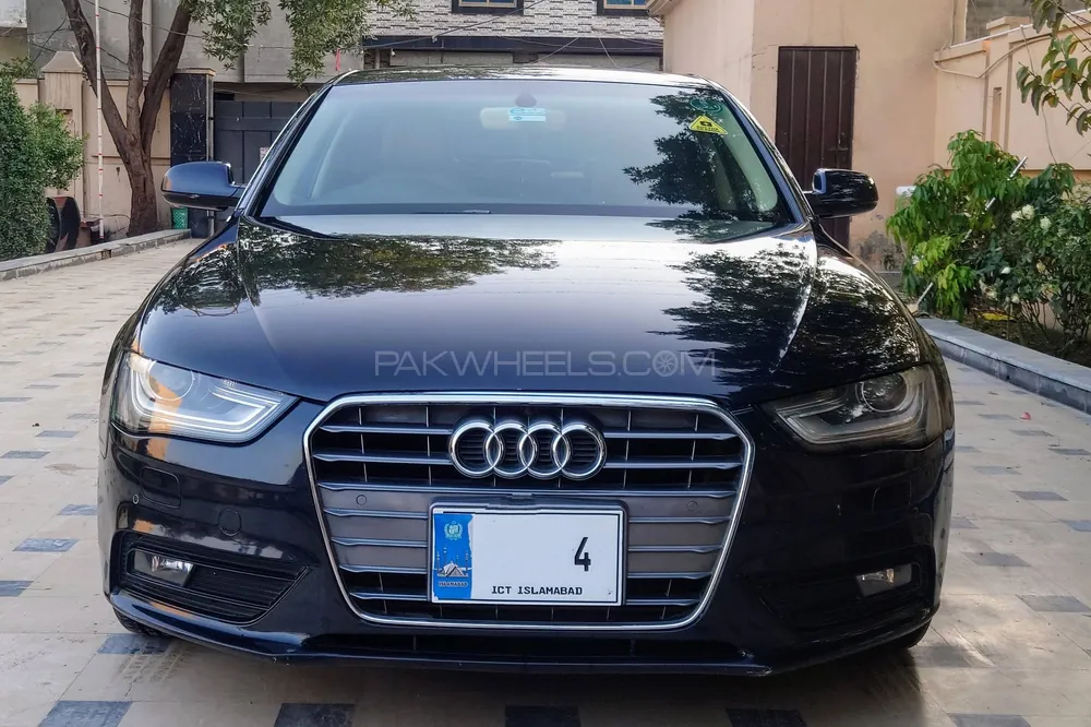 آوڈی اے 4 2013 for Sale in لاہور Image-1