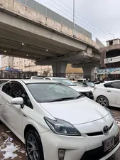 Toyota Prius S Touring Selection 1.8 2013 for Sale