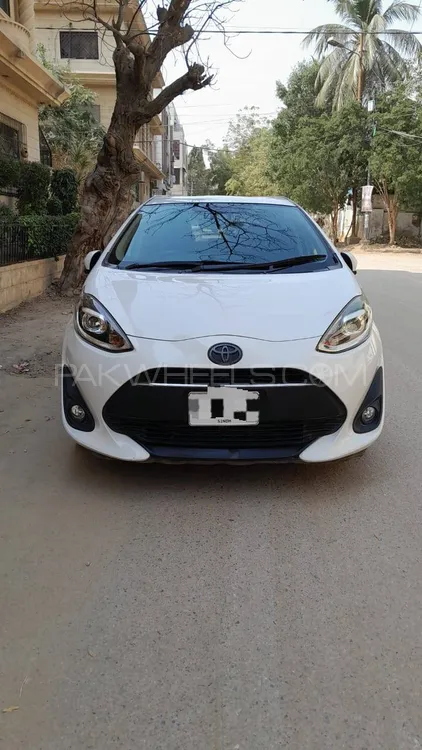 Toyota Aqua 2017 for Sale in Karachi Image-1