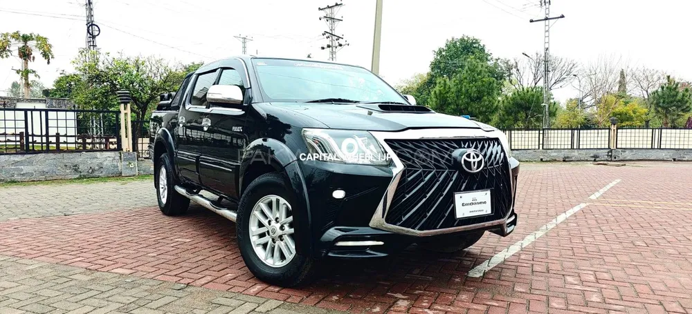 Toyota Hilux 2012 for Sale in Islamabad Image-1