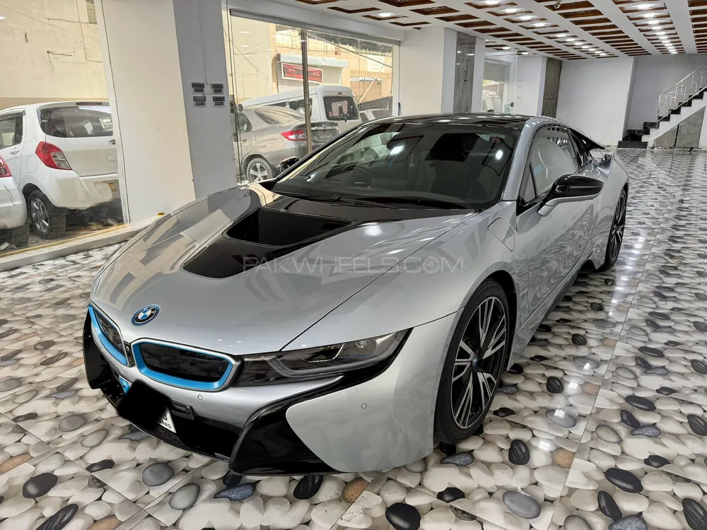 بی ایم ڈبلیو آئی 8 2014 for Sale in کراچی Image-1