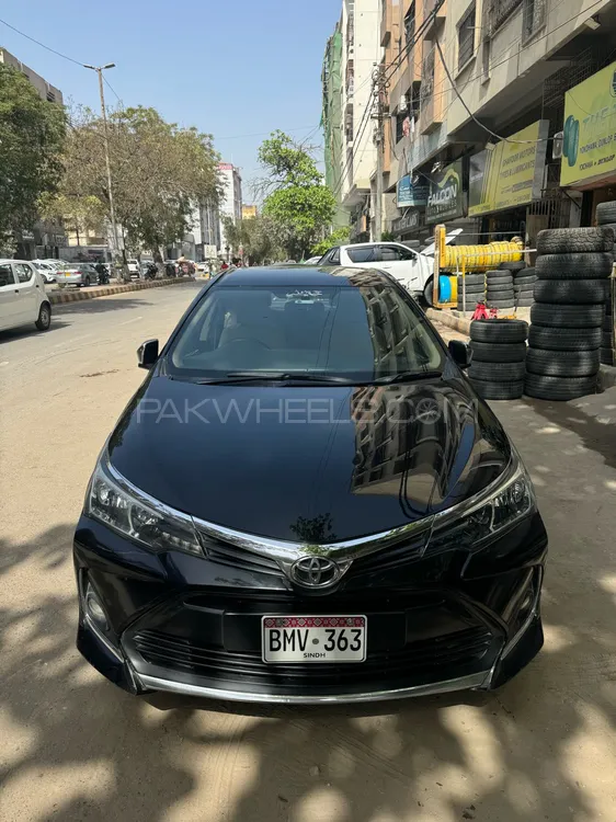 Toyota Corolla 2018 for Sale in Karachi Image-1
