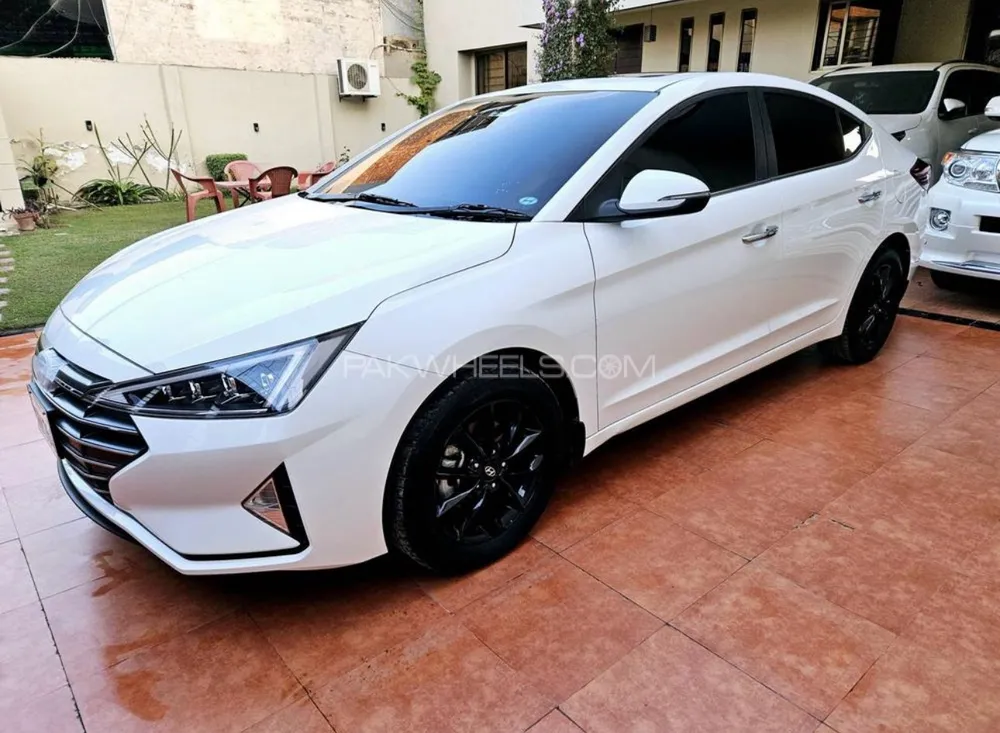 Hyundai Elantra 2024 for Sale in Multan Hyundai Elantra 2024 for Sale in Multan Image-8