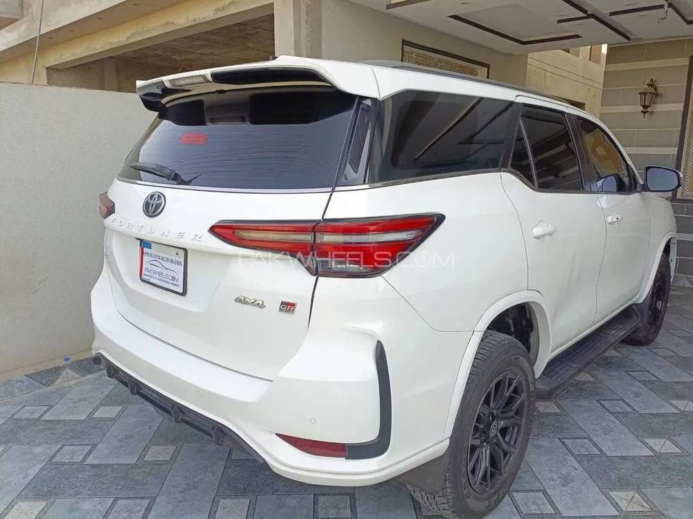 ٹویوٹا فورچیونر 2023 for Sale in ملتان ٹویوٹا فورچیونر 2023 for Sale in ملتان Image-4
