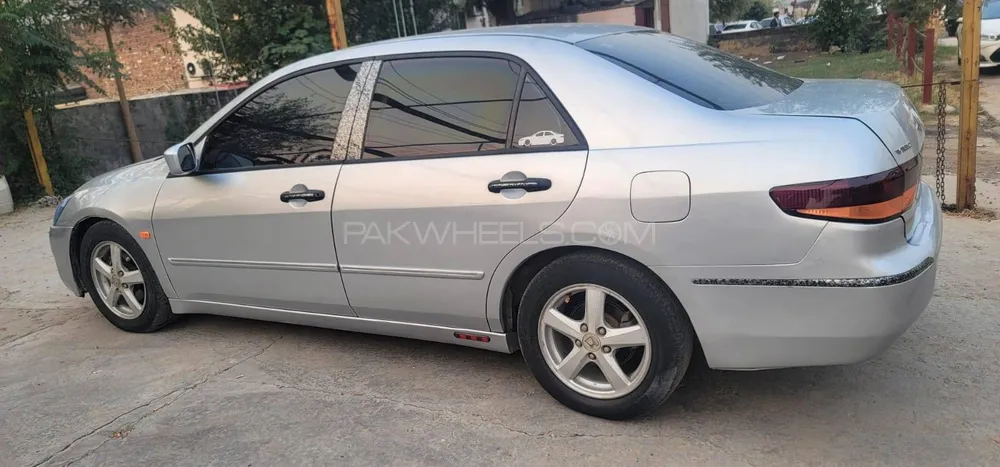 ہونڈا اکارڈ 2005 for Sale in گجرات ہونڈا اکارڈ 2005 for Sale in گجرات Image-12