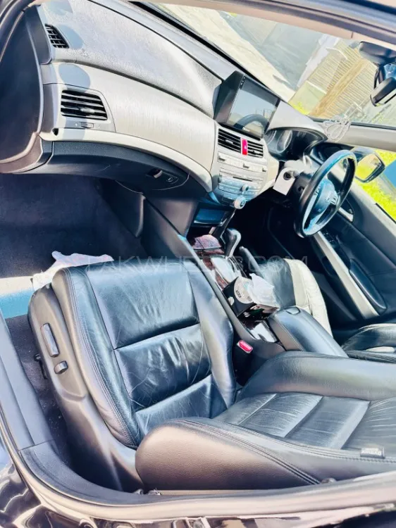 Honda Accord 2010 for Sale in Islamabad Image-1