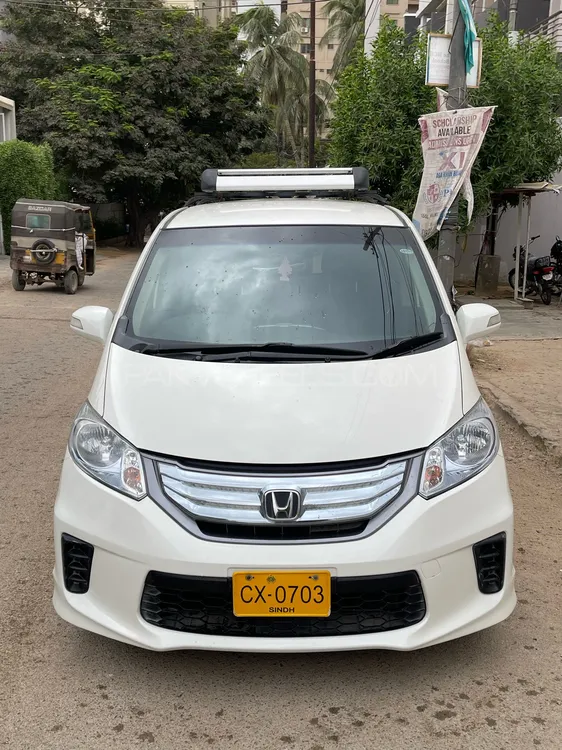 Honda Freed 2012 for Sale in Karachi Image-1